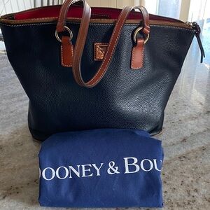 Dooney & Bourke Large Zip Top Black Pebble Leather Shopper